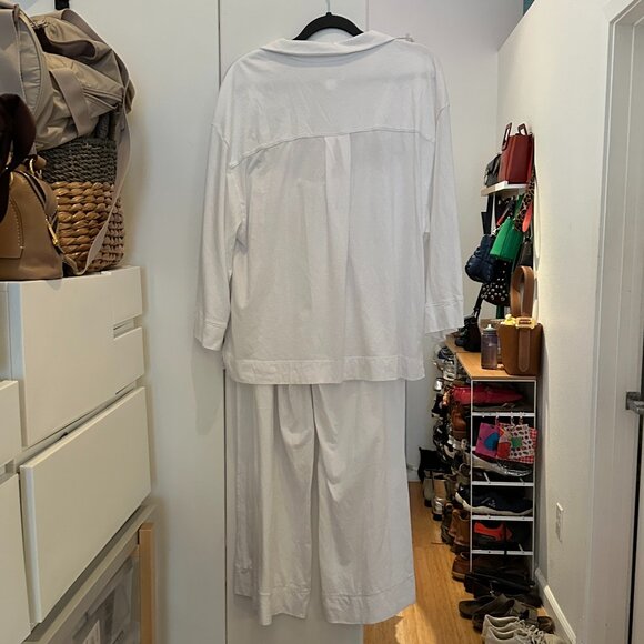 Petite Plume Olivia Wide Leg Pima Pajama Set in White Size Small - Picture 6 of 7